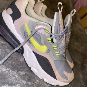 Nike Air Max 270 React